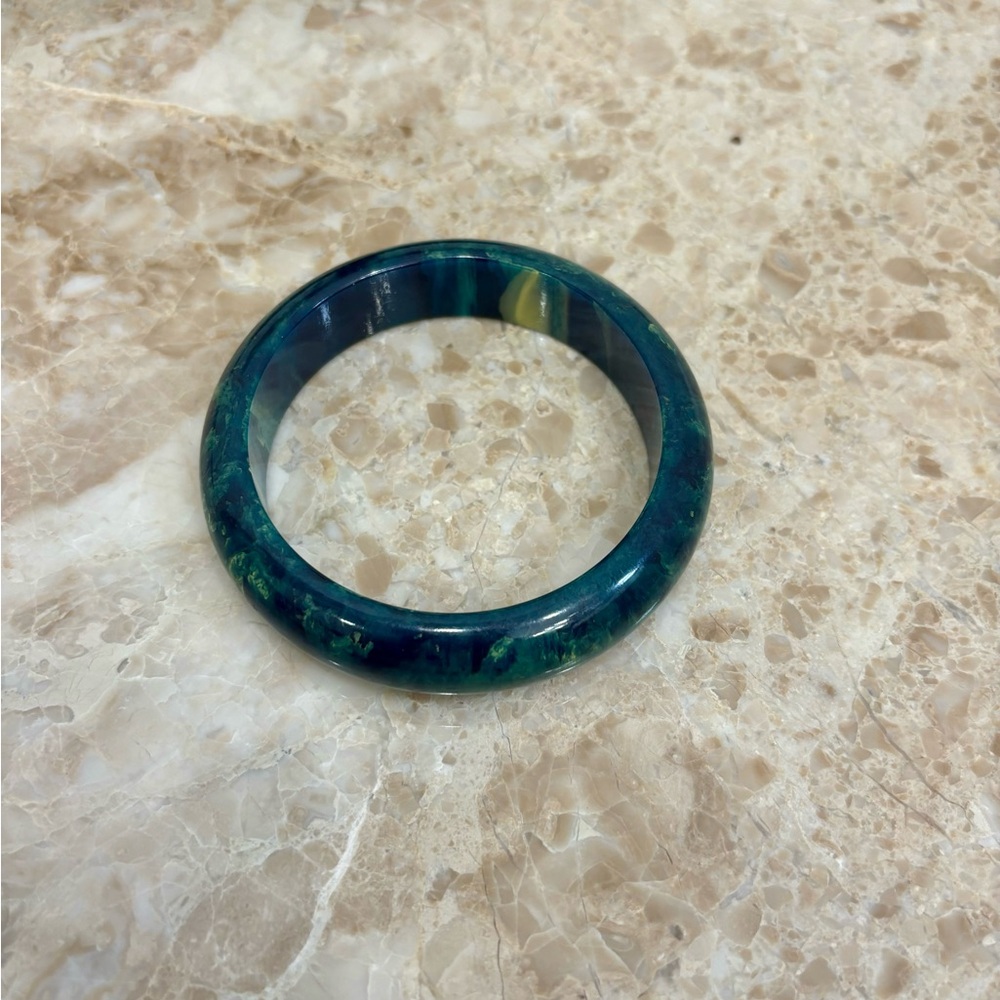 Vintage Blue Moon Green Yellow Marbled Bakelite Bangle Bracelet - Picture 7 of 9